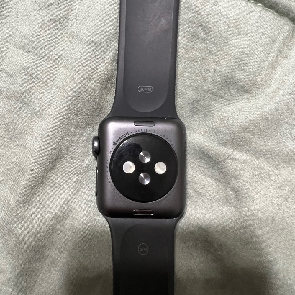 Apple Watch - Picture 6 of 9